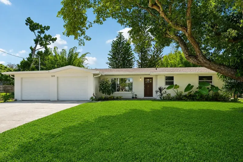 Osprey & Nokomis listing