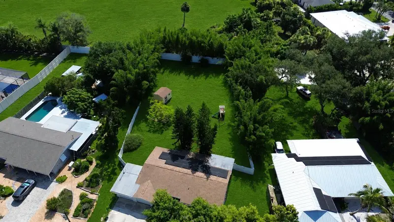 329 Bay Vista Ave, FL