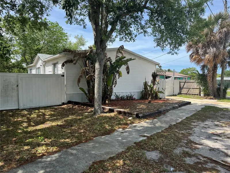 5406 Sydney St, FL