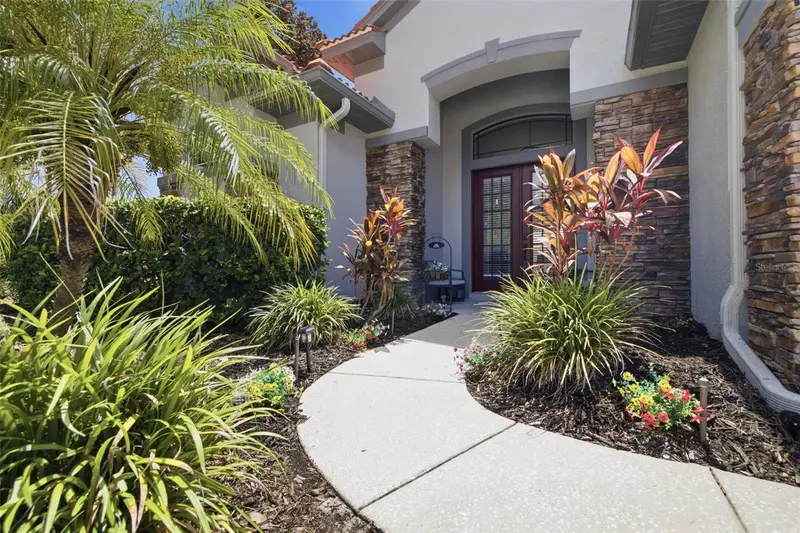 11508 Oyster Bay Cir, FL