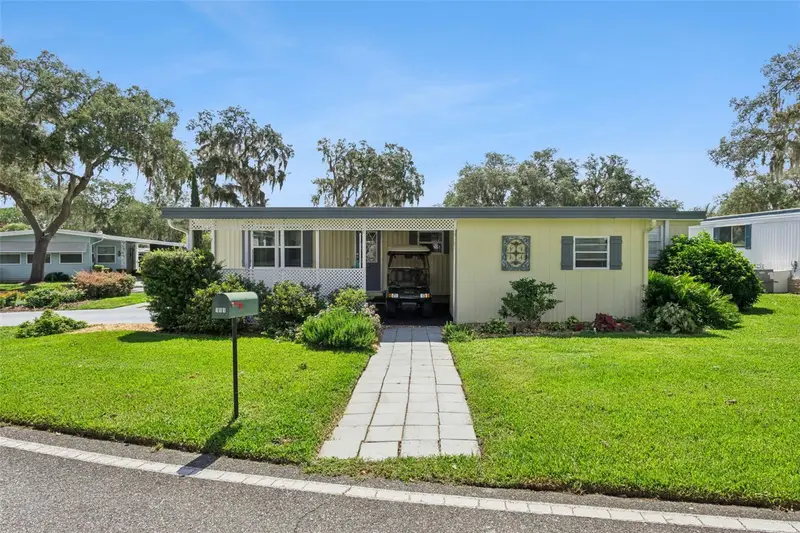 111 Ixora Way, FL