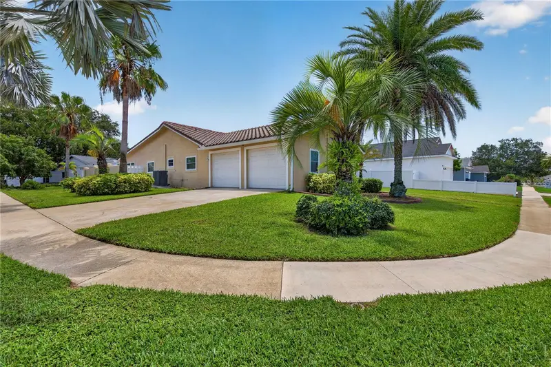 4831 Blue Jay Cir, FL