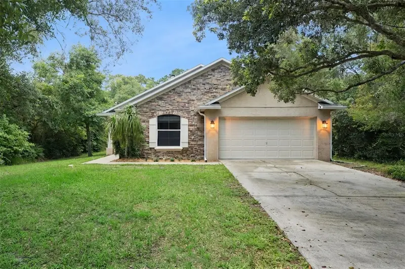 Daytona Park Estates pending