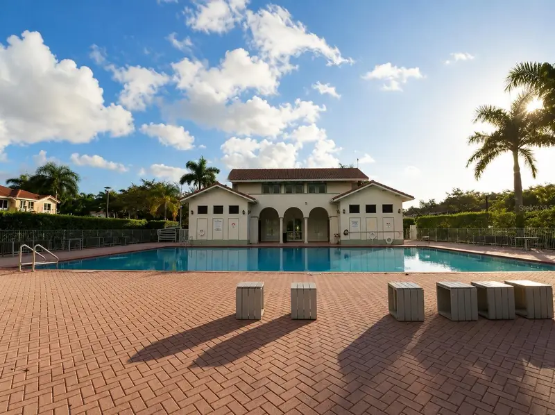 1452 Se 24th Ave, FL