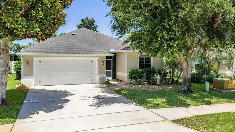 511 Safe Harbor Dr, FL