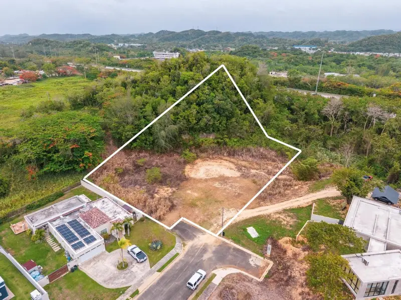Urb. Reparto Rosello, PR
