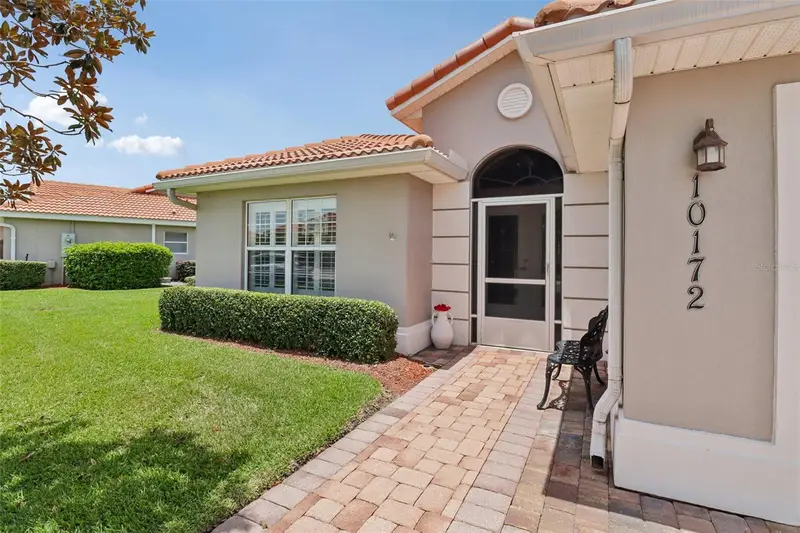 10172 Mainsail Dr, FL
