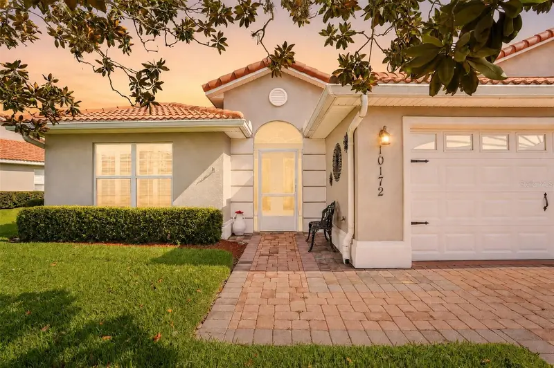 10172 Mainsail Dr, FL