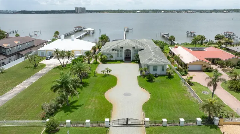 Daytona Beach Shores listing
