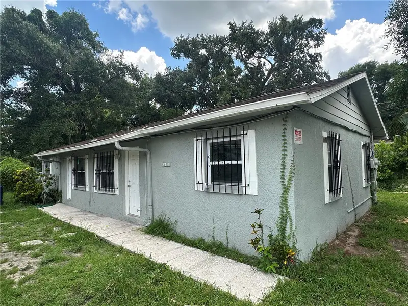 8215 N Klondyke St, FL