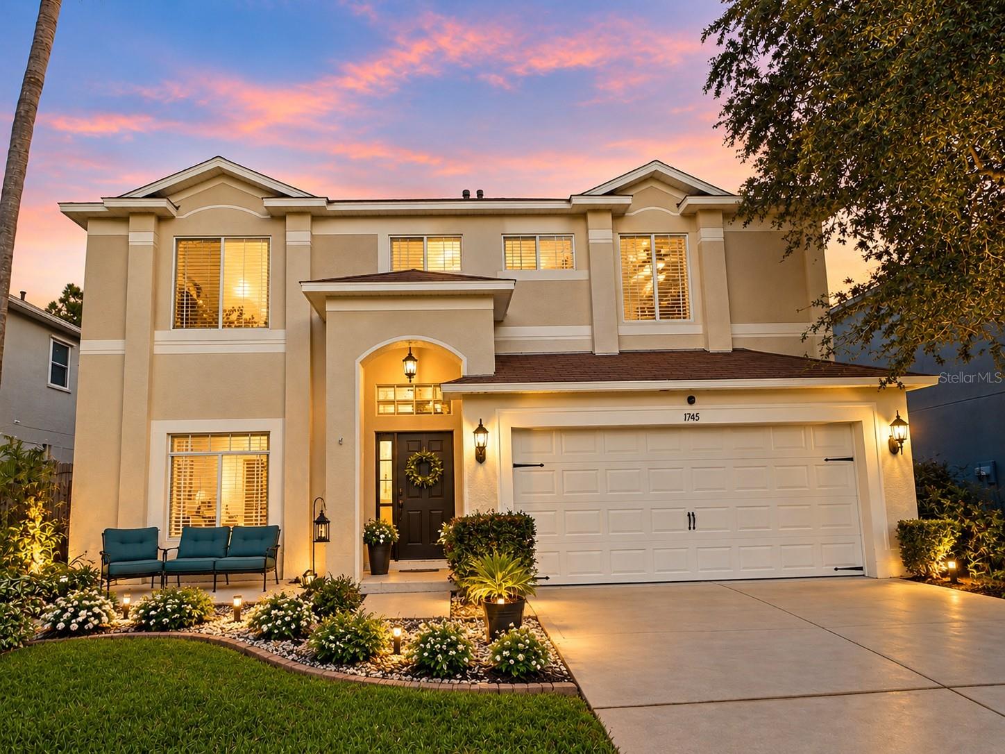 1745 Oak Pond Ct, FL