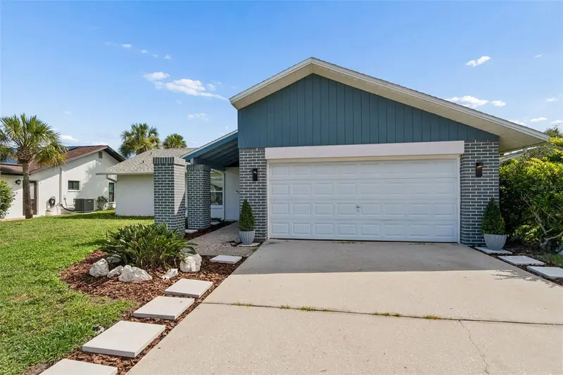 4559 Ingersol Pl, FL