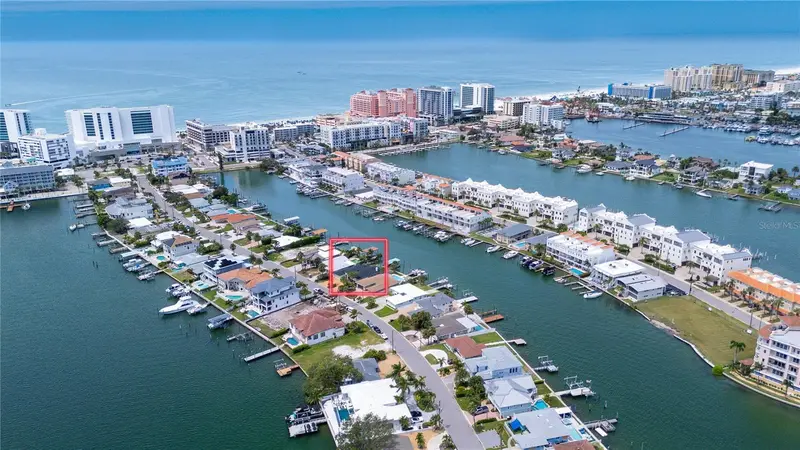 166 Bayside Dr, FL