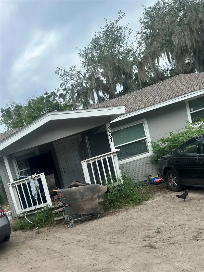 307 Avenue X Ne, FL