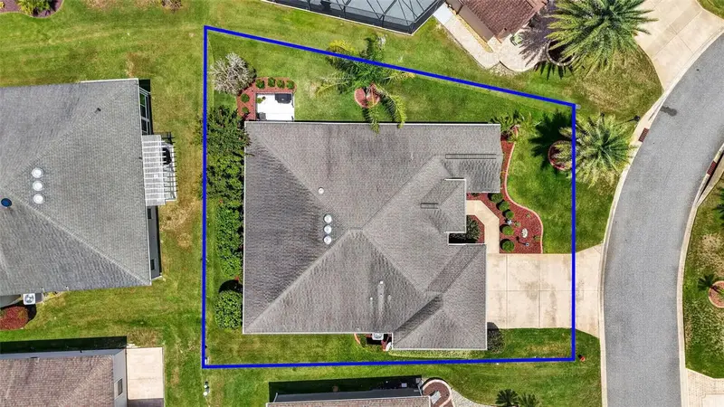1583 Lemon Loop, FL