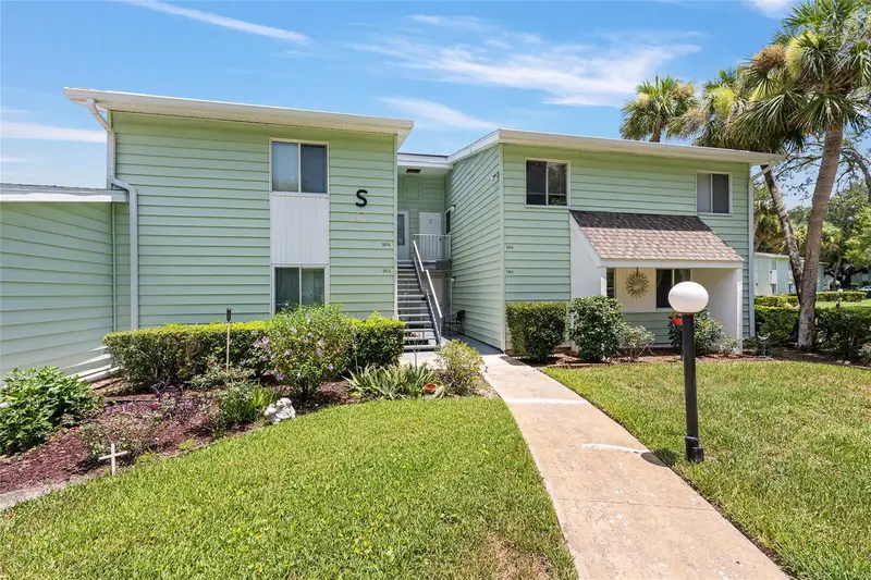 545 Midway Dr #A, FL