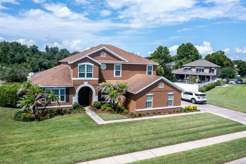 407 Osprey Lakes Cir, FL