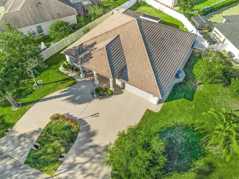 3 Falls Pl, FL