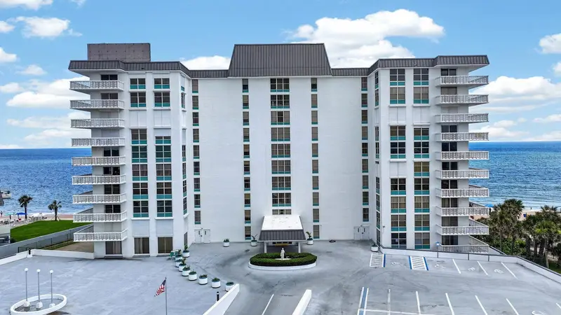 1575 Ocean Shore Blvd #805, FL