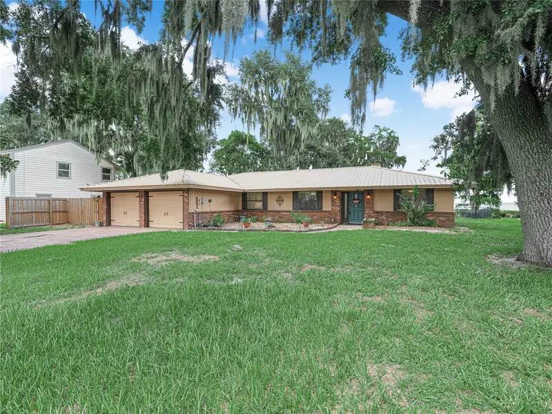 3038 Shady Wood Ln, FL