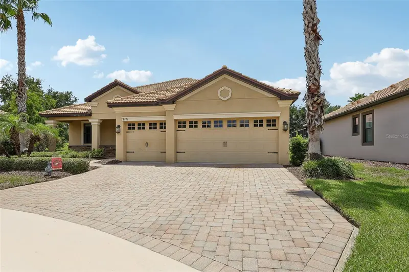 8976 Dove Valley Way, FL