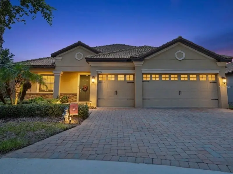 8976 Dove Valley Way, FL