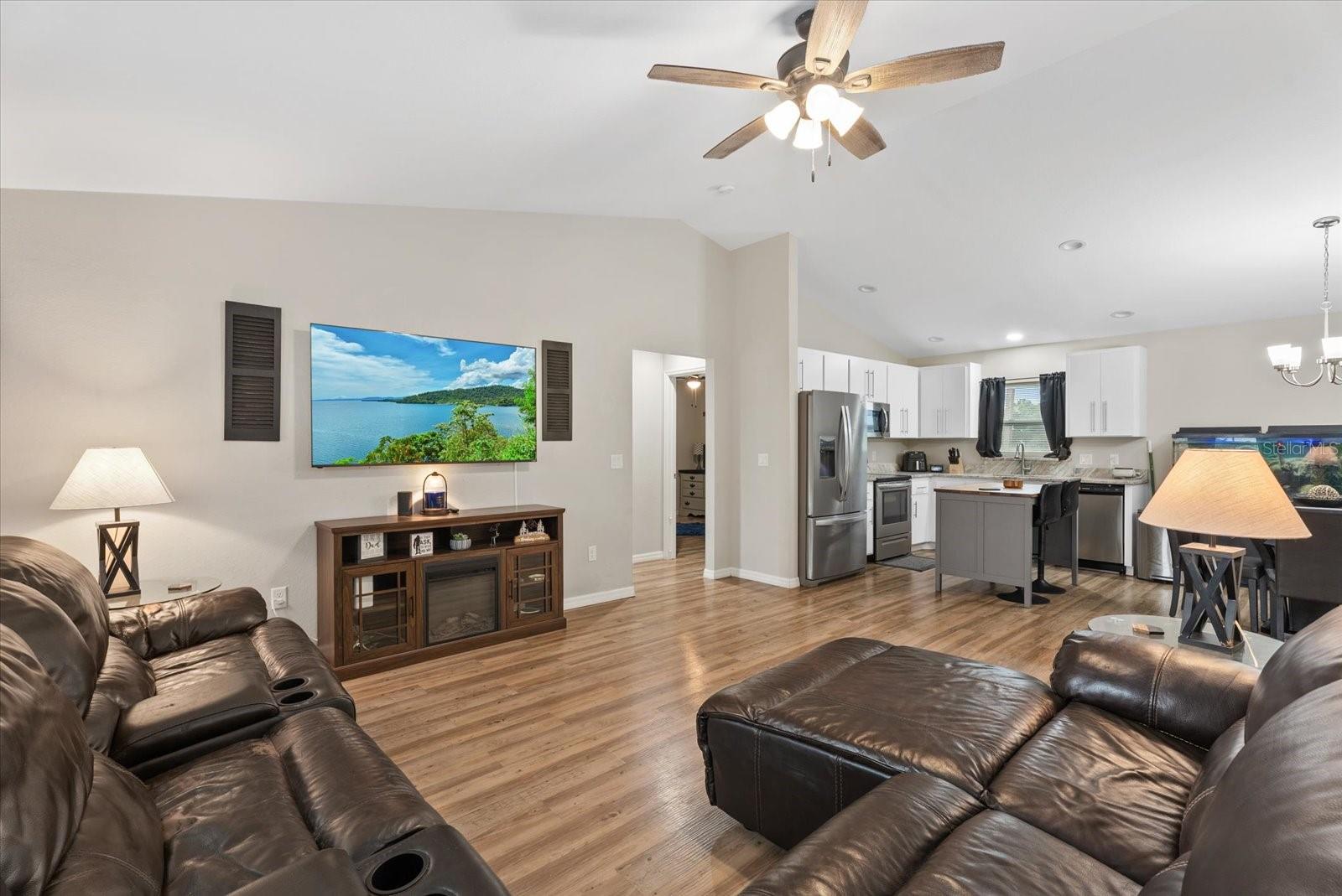 8288 Sw Sunnybreeze Rd, FL