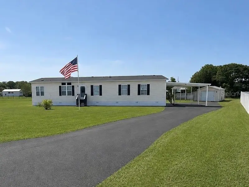 13718 County Road 109d-3, FL