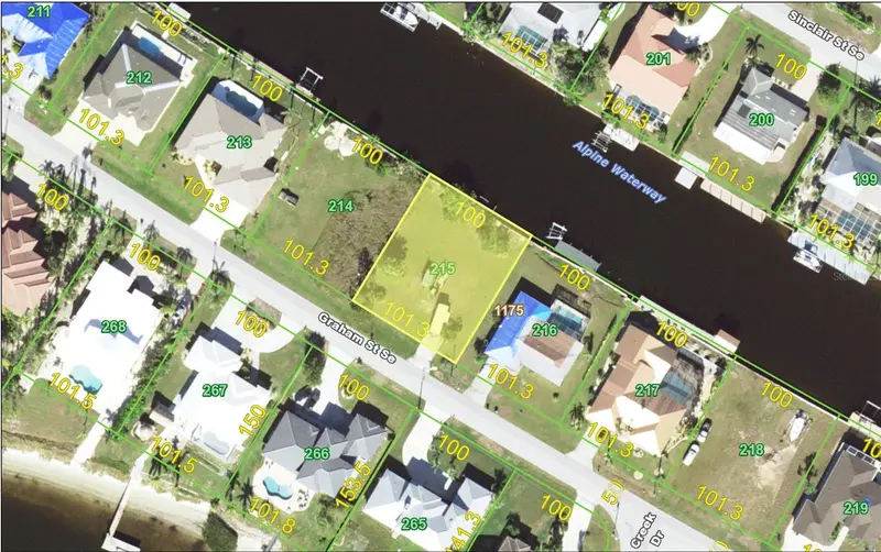 114 Graham St Se, FL