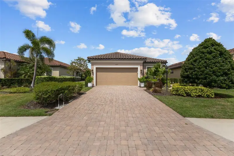 5019 Savona Run, FL