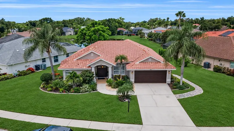 6817 Corral Cir, FL