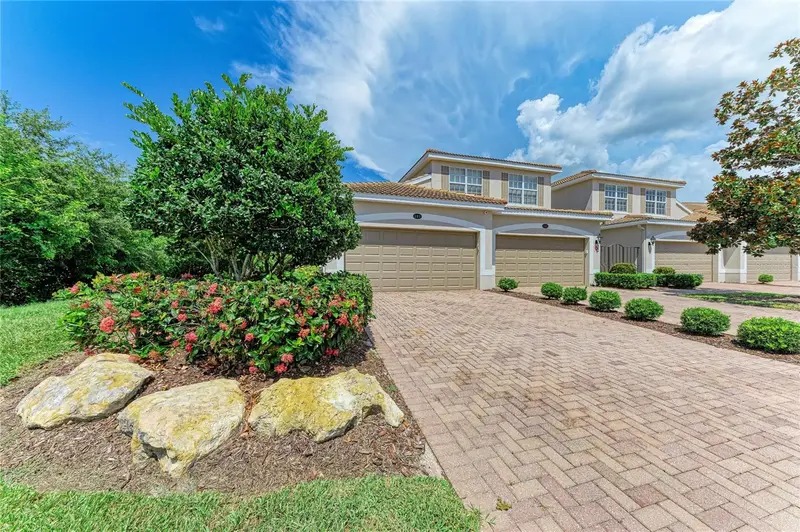 419 Winding Brook Ln #101, FL