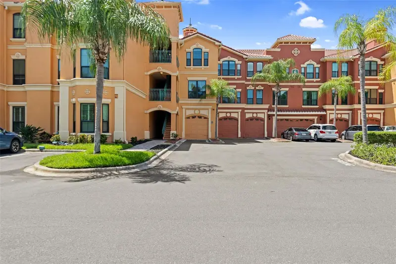 2717 Via Cipriani #631a, FL