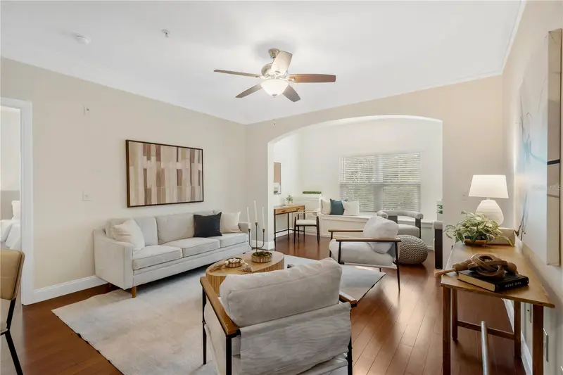 4207 S Dale Mabry Hwy #2301, FL