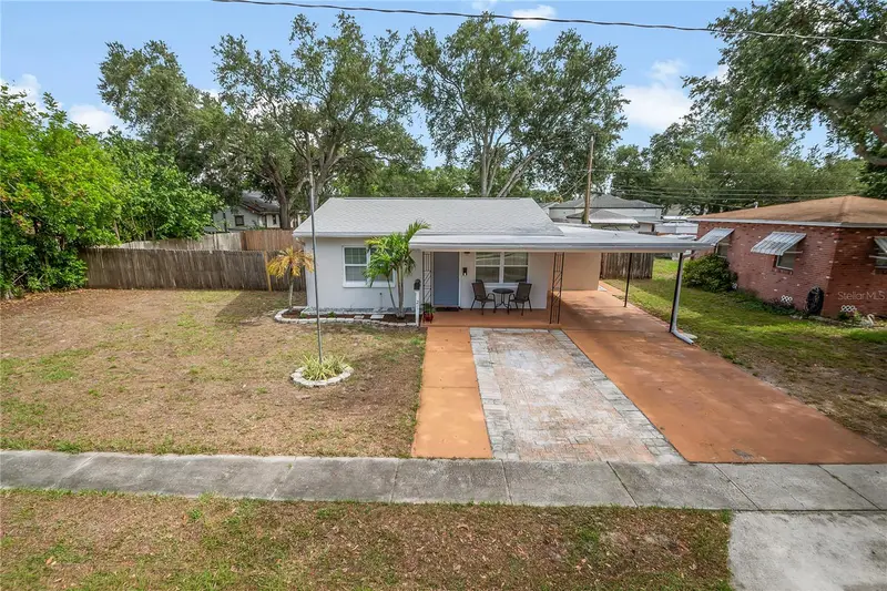2151 44th Ave N, FL