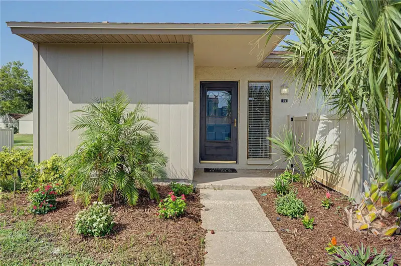 75 Poole Pl, FL