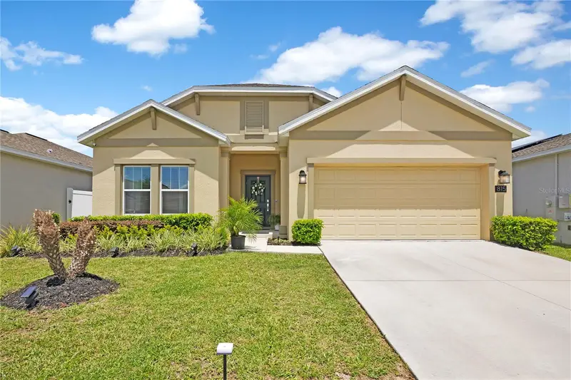 815 Kapi Dr, FL