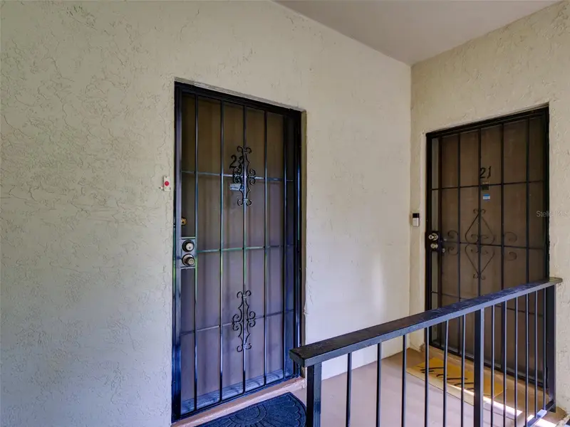 3242 S Semoran Blvd #22, FL