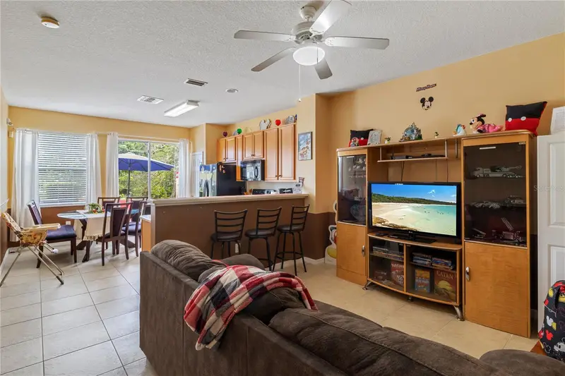 7646 Long Island Dr, FL