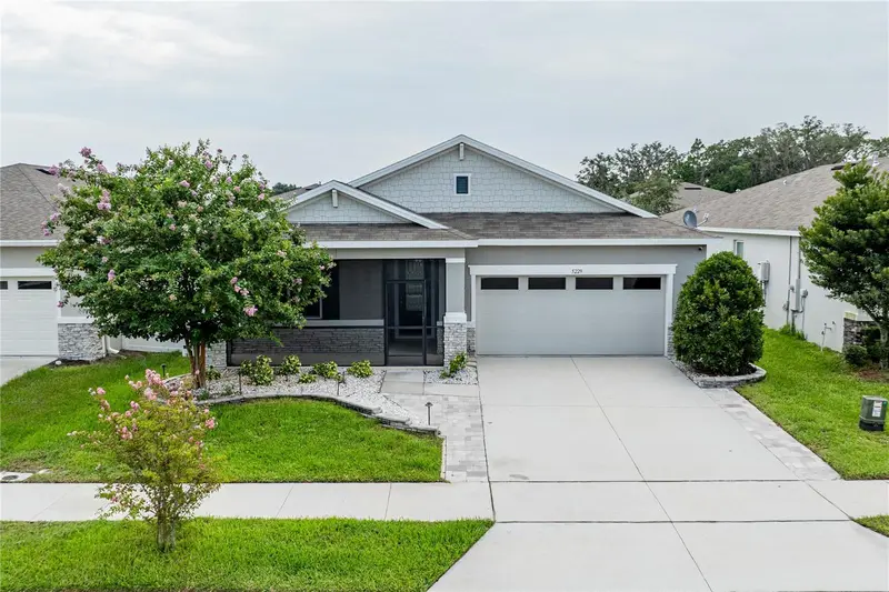 5229 Meadow Song Dr, FL