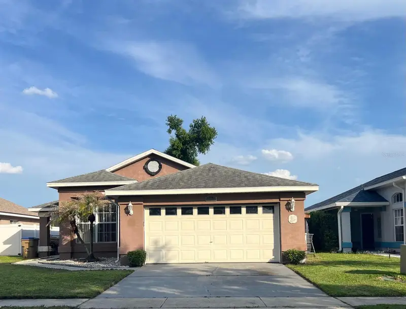 2967 Stillwater Dr, FL