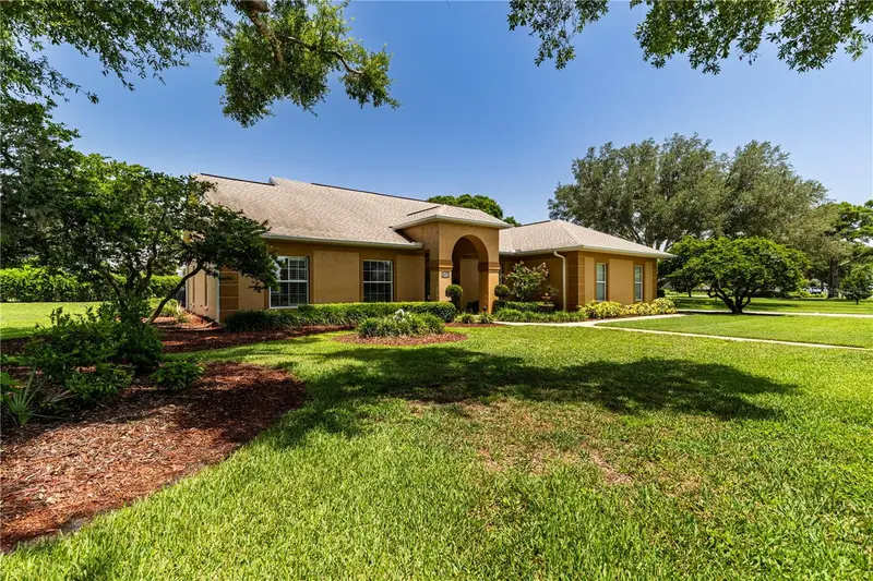 34021 Park Ln, FL