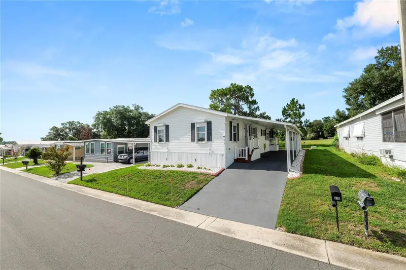 618 Cassandra Ln, FL