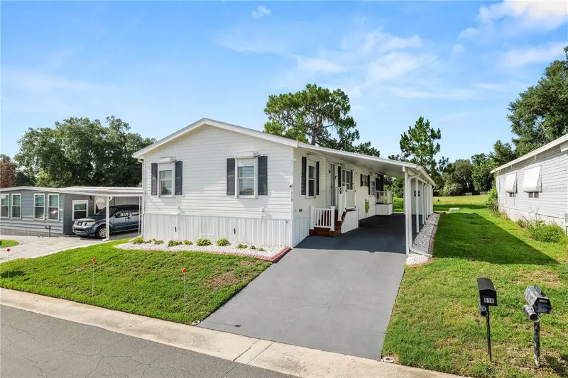 618 Cassandra Ln, FL
