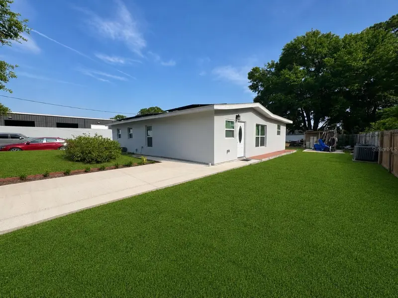 10521 Mary Lou Dr, FL