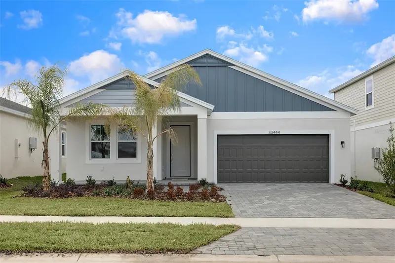 Dade City listing