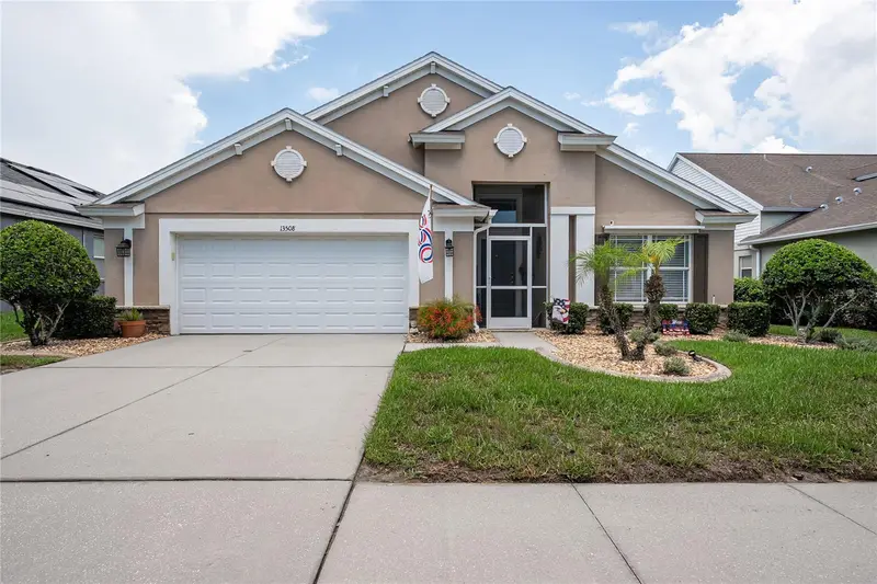 13508 Meadow Golf Ave, FL