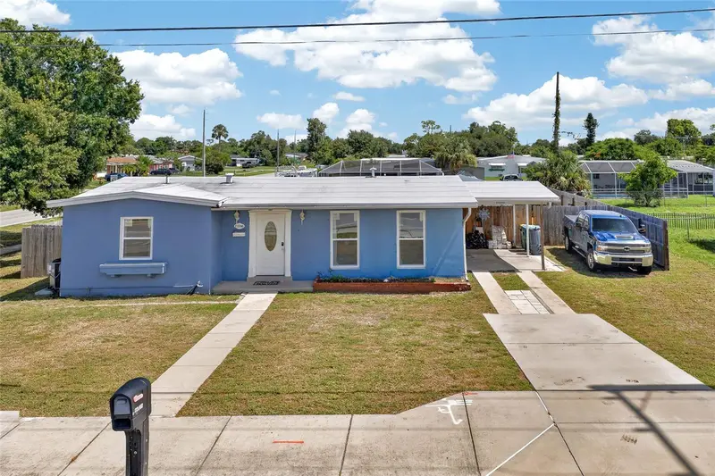 22080 Midway Blvd, FL