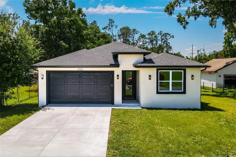 2203 W Lowry Ave, FL