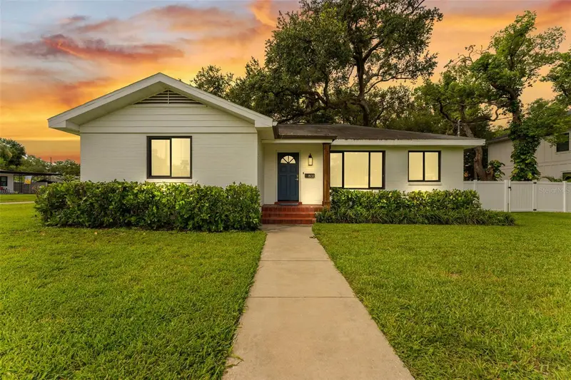 802 W Coral St, FL